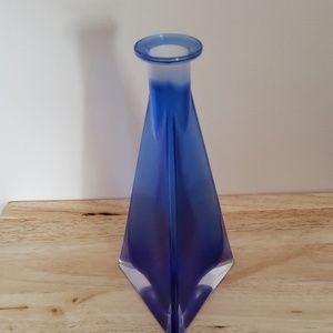 Glass vase
